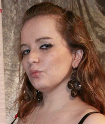 Samantha Ford — fotos e vídeos +18