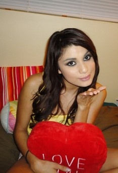 Danni Dillion photo 6