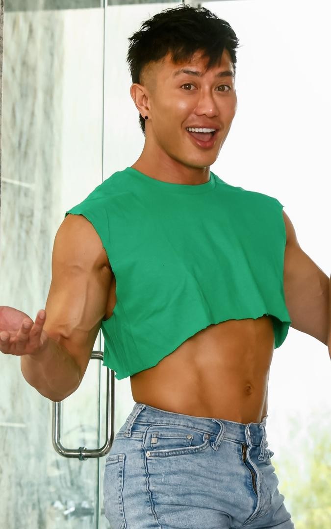 Ethan Dale