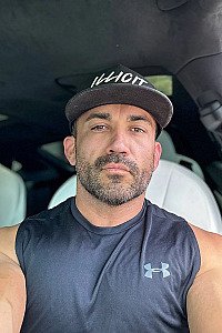 Illicit Derek