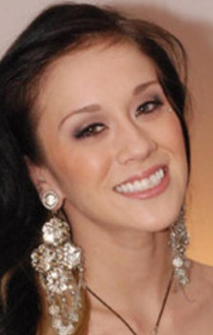 Elizabeth photo 2
