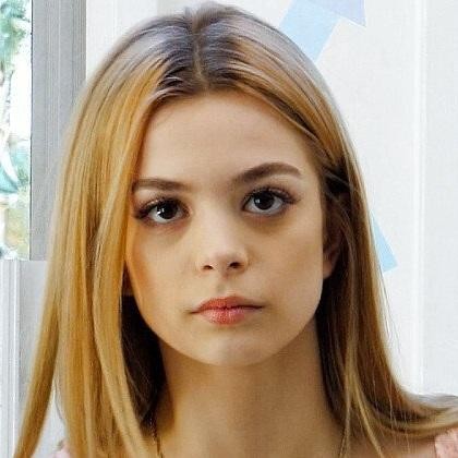 Molly Little photo 83