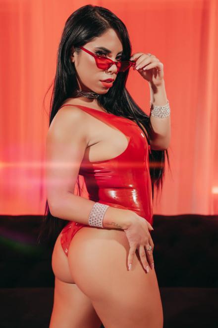 Megan Fiore photo 16