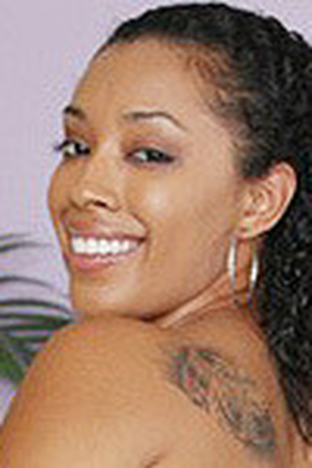 Donna Red photo 3