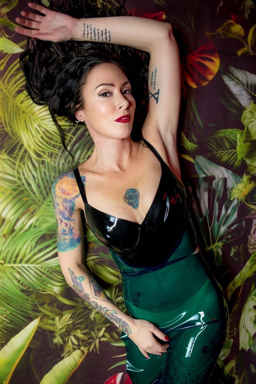 Goddess Baavan — fotos e vídeos +18
