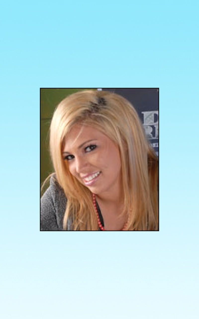 Emma Ray photo 2