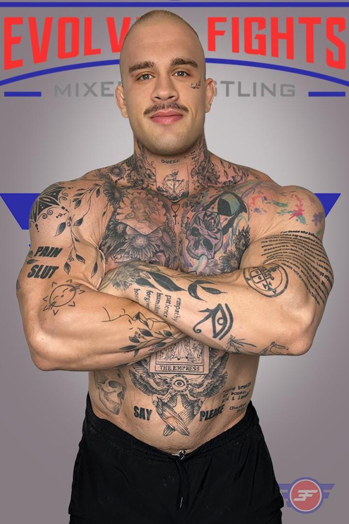 Davin Strong photo 3