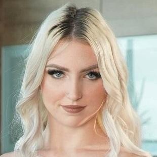 Britt Blair photo 43