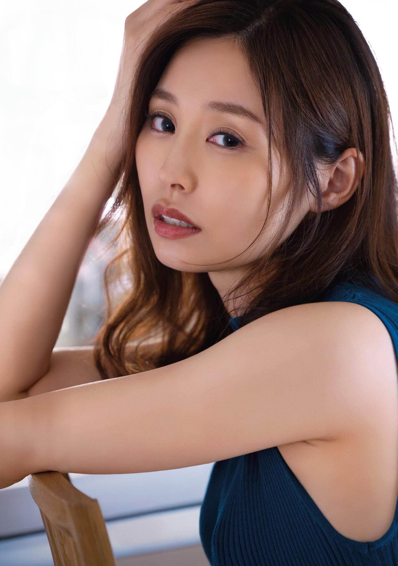 Iroha Natsume photo 2