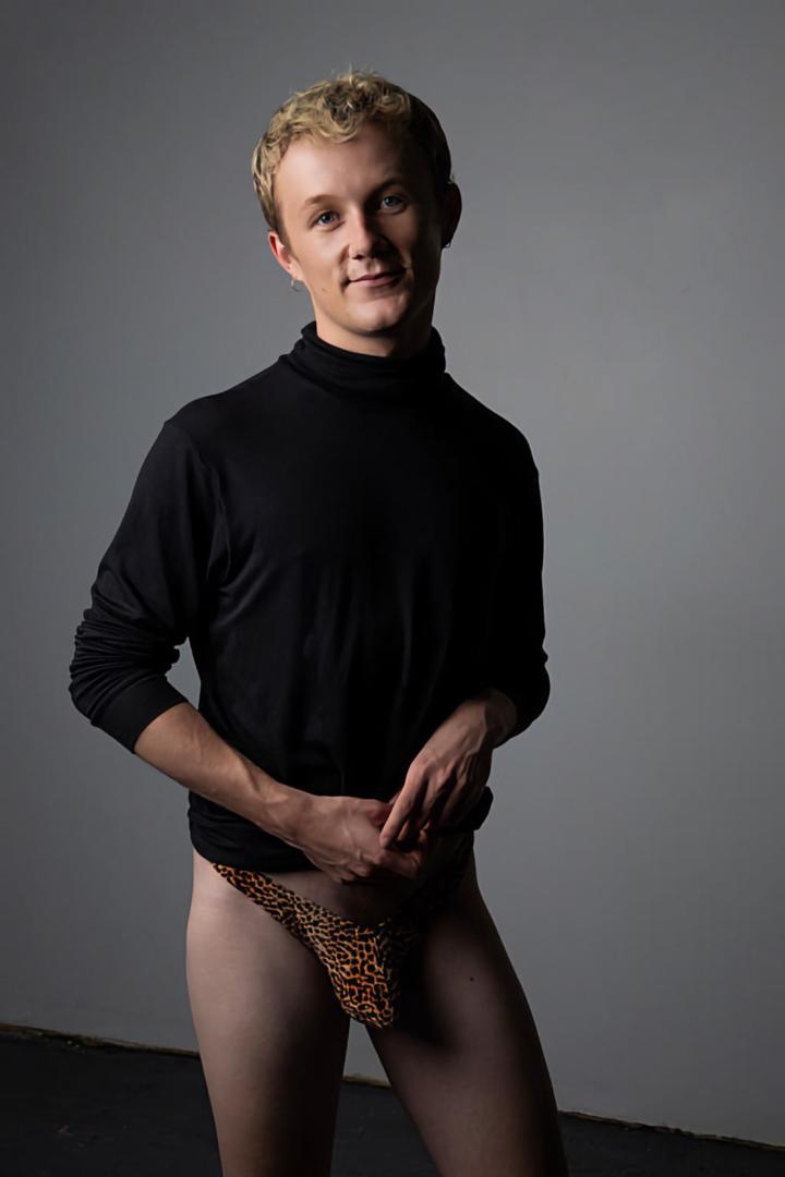 Benny Fox photo 8