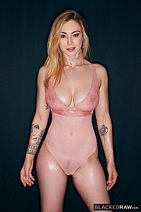 Elisa Calvi - Photo de profil actrice | Videossexy
