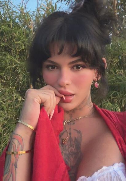 Melissaviven — fotos e vídeos +18