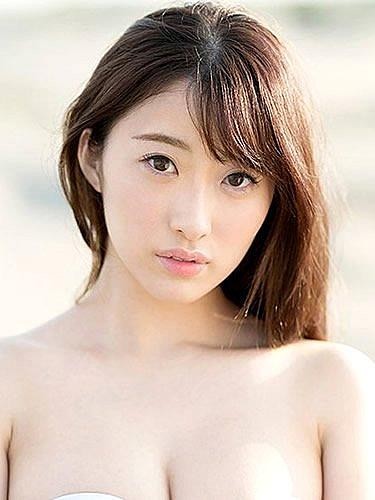 Ichika Hoshimiya photo 5