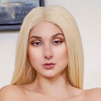 Skylar Vox photo 54