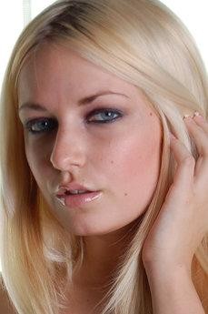 Danielle Trixie photo 8
