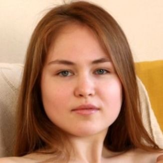 Kira Stone photo 25