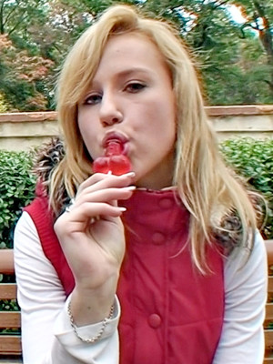 Diana Jane photo 5