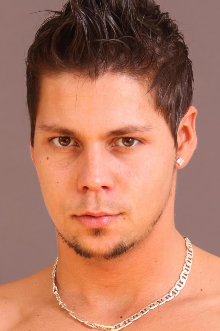 Angelo Godshack photo 15