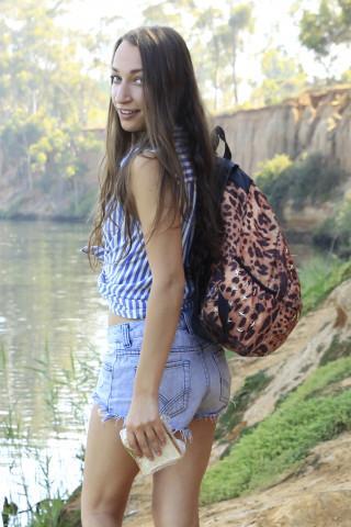 Leia — fotos e vídeos +18