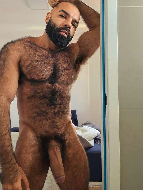 Hung Peludo — fotos e vídeos +18