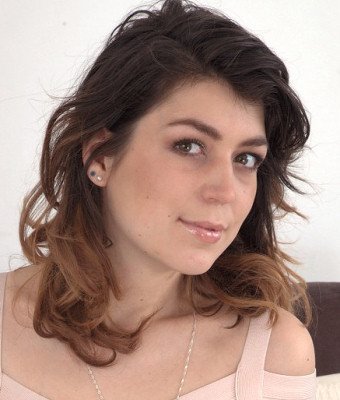 Penelope — fotos e vídeos +18