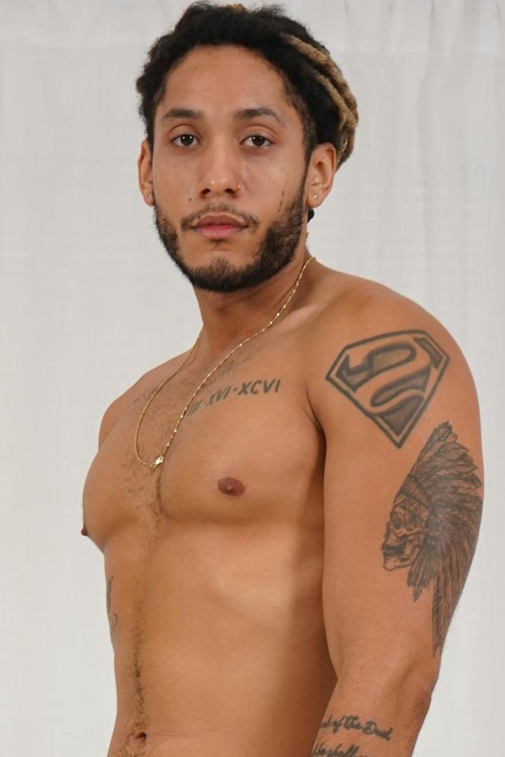 Derek Savage photo 8