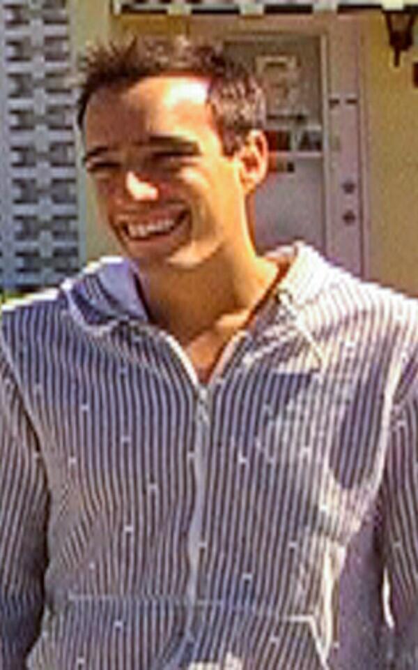 Alex Garcia photo 4