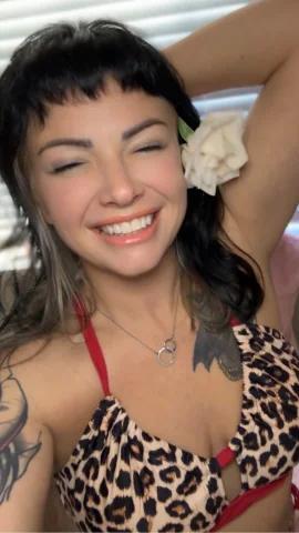 Marla Singer — fotos e vídeos +18