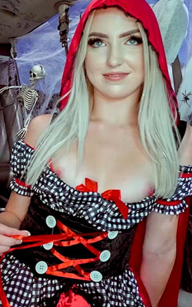 Britt Blair photo 9