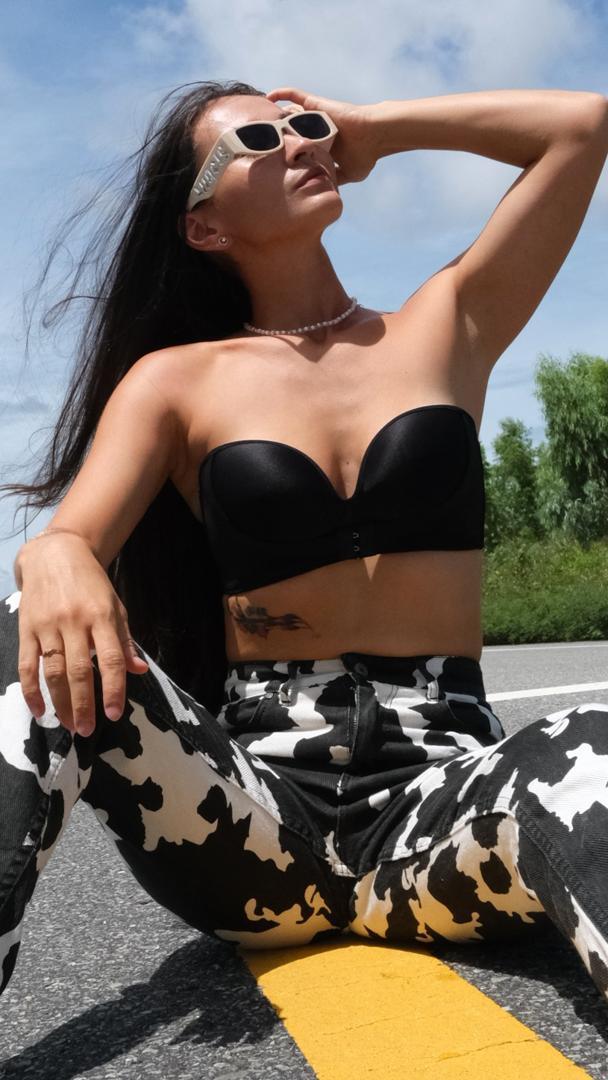 Passionbunny — fotos e vídeos +18