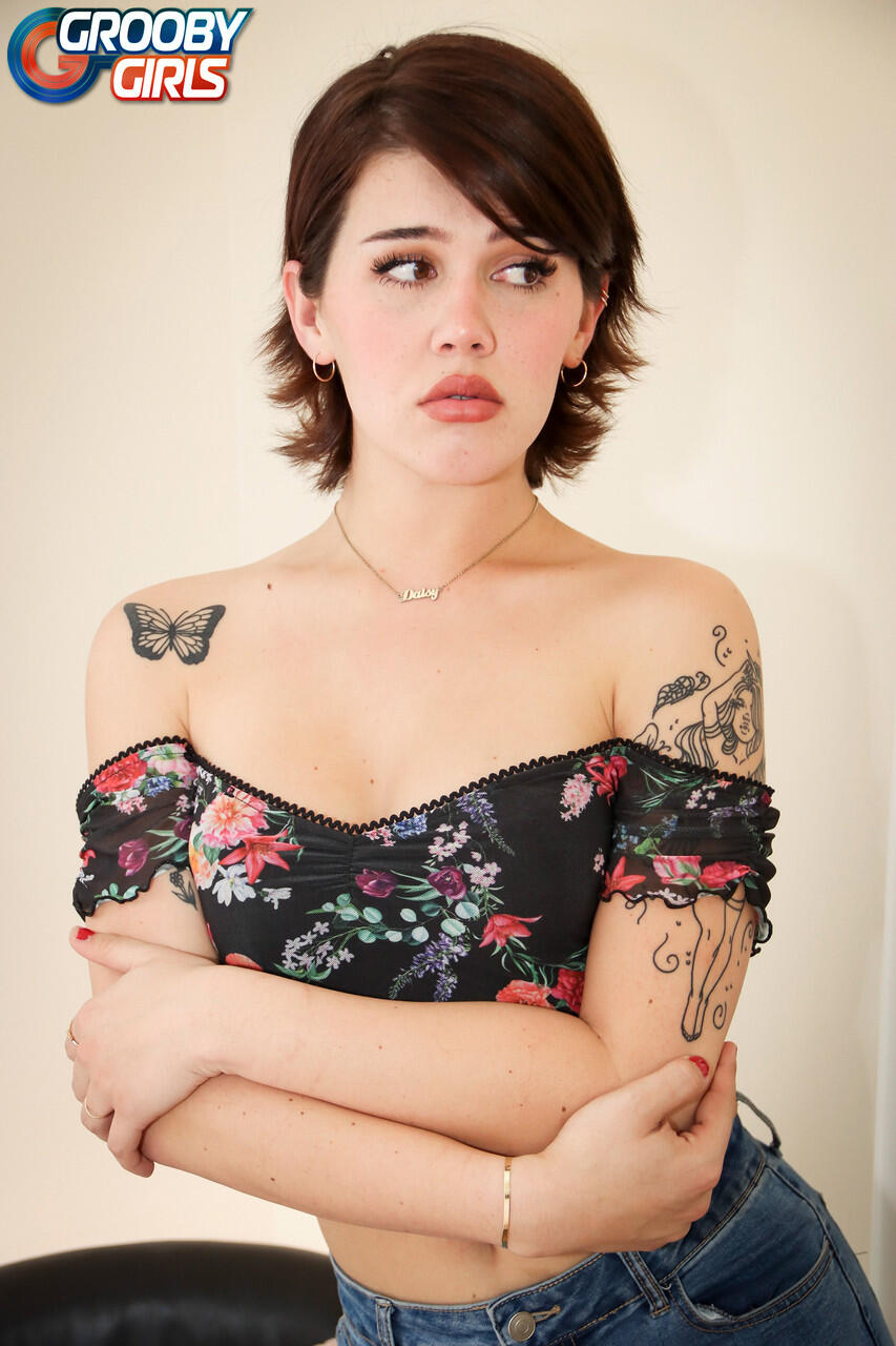 Daisy Taylor photo 15