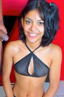 Valentina — fotos e vídeos +18