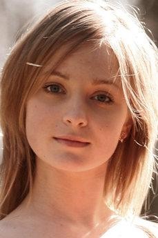Elle B photo 7