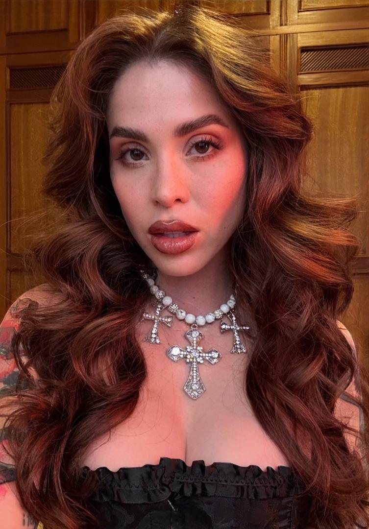 Lizziefeetprincess — fotos e vídeos +18