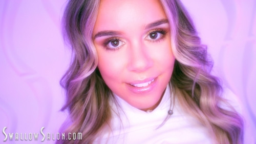 Alexis Adams photo 38