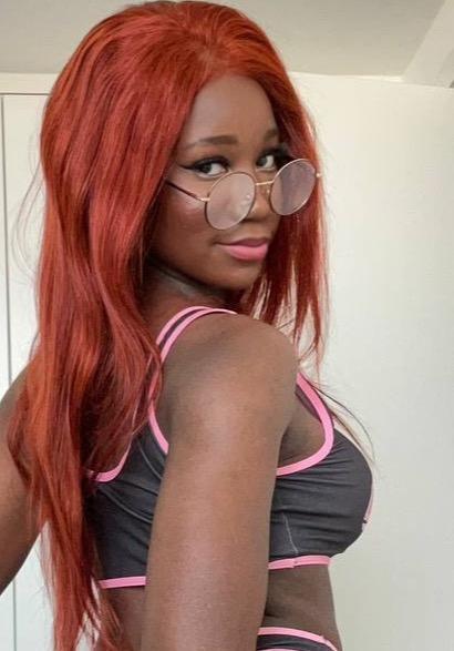 Black Foxxy — fotos e vídeos +18