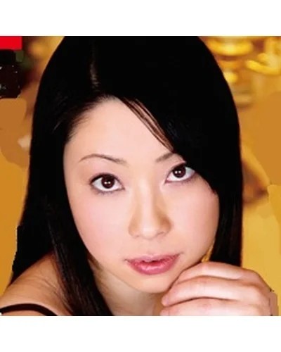 Izumi Okazaki photo 2