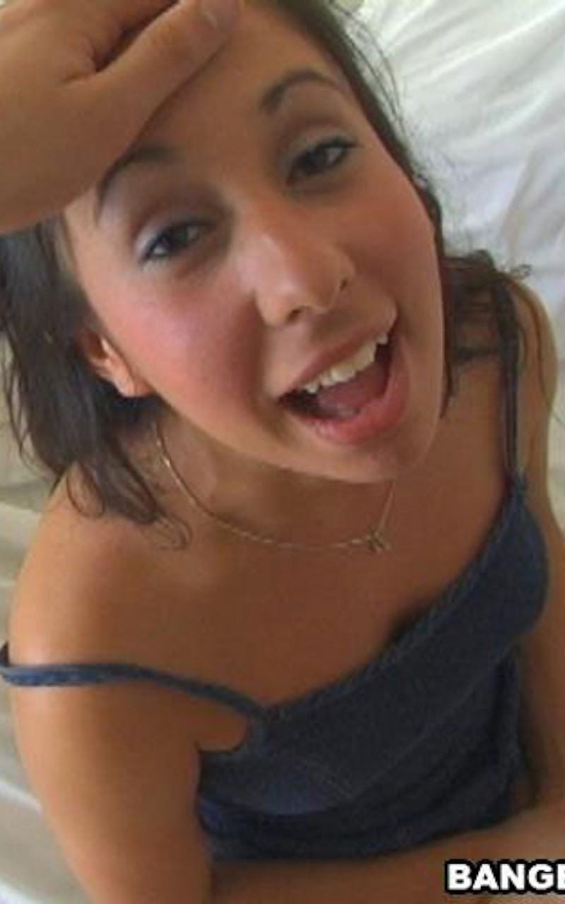 Lola Taylor photo 14