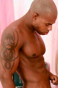 Wesley Pipes photo 12