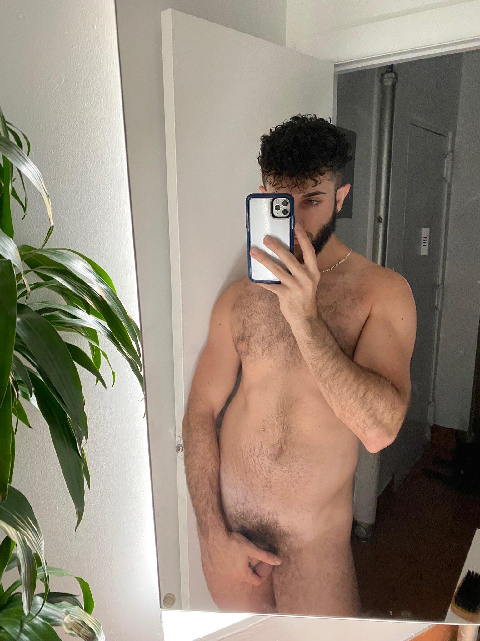 Drew James photo 4