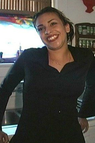 Angela — fotos e vídeos +18