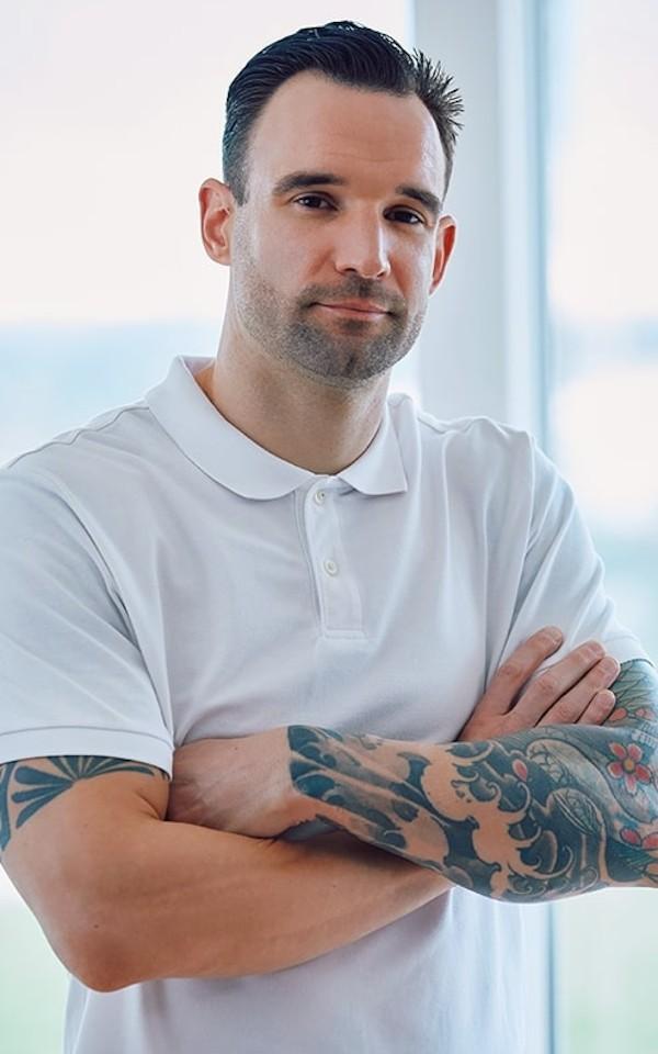 Alex Legend photo 20