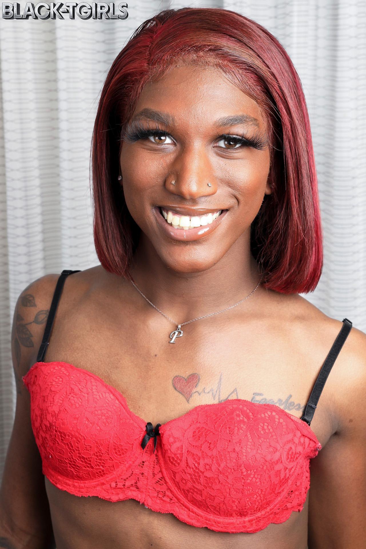 Hazel Rose photo 4