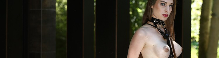 Alexandra Stein photo 6