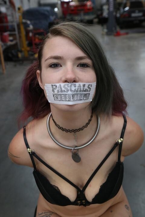 Emily Addams photo 4