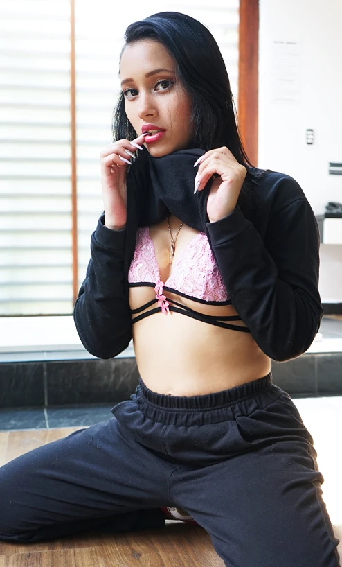 Lia Ponce photo 11