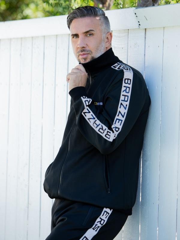 Keiran Lee photo 9