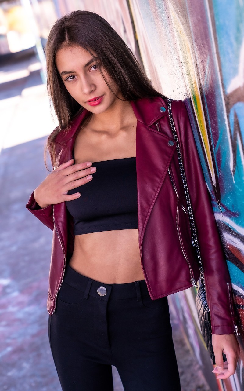 Vanessa Alessia photo 8