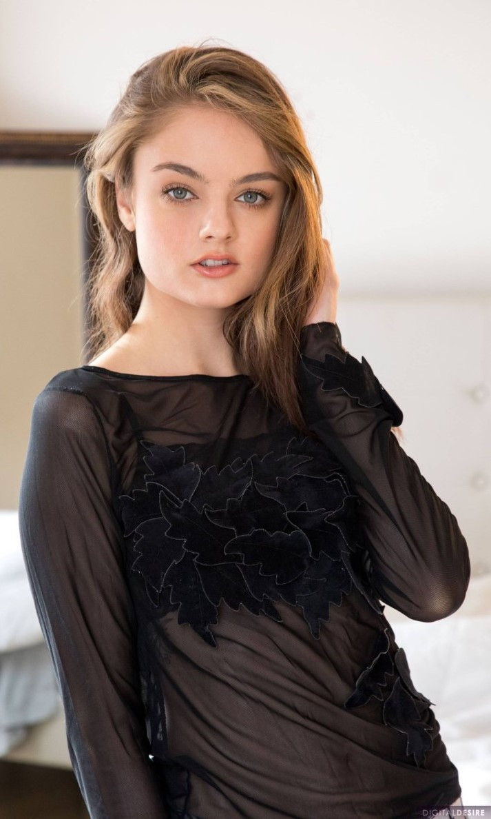 Lexie Fox photo 9