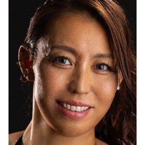 Tsubaki Kotoha — fotos e vídeos +18